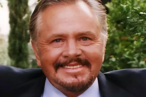 paco-stanley.jpg