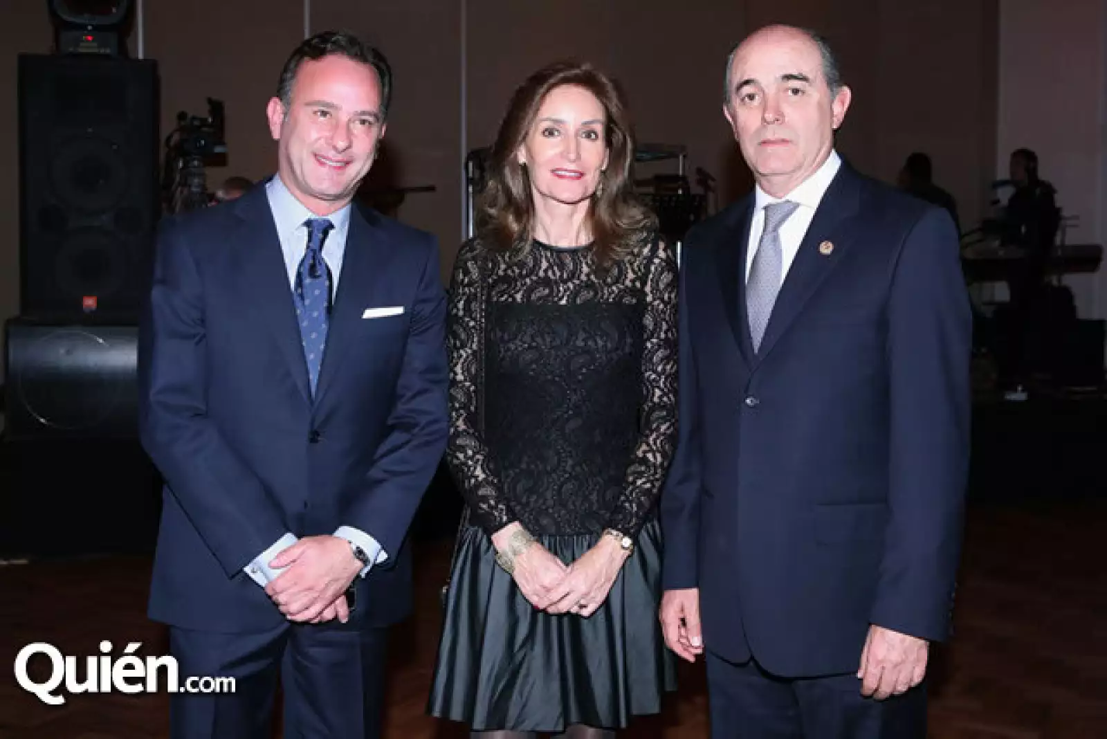 Marco Beteta con Beatriz y Manuel Gutiérrez