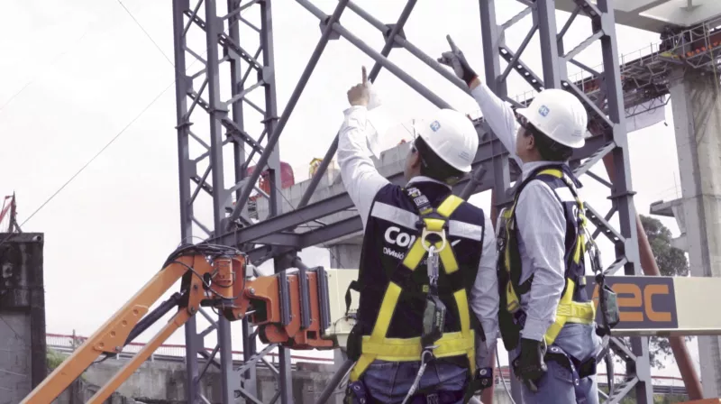 COMEX ESPECIALISTAS.jpg