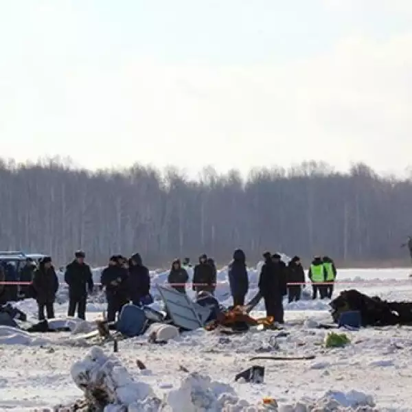 TYUMEN, RUSIA, AVION