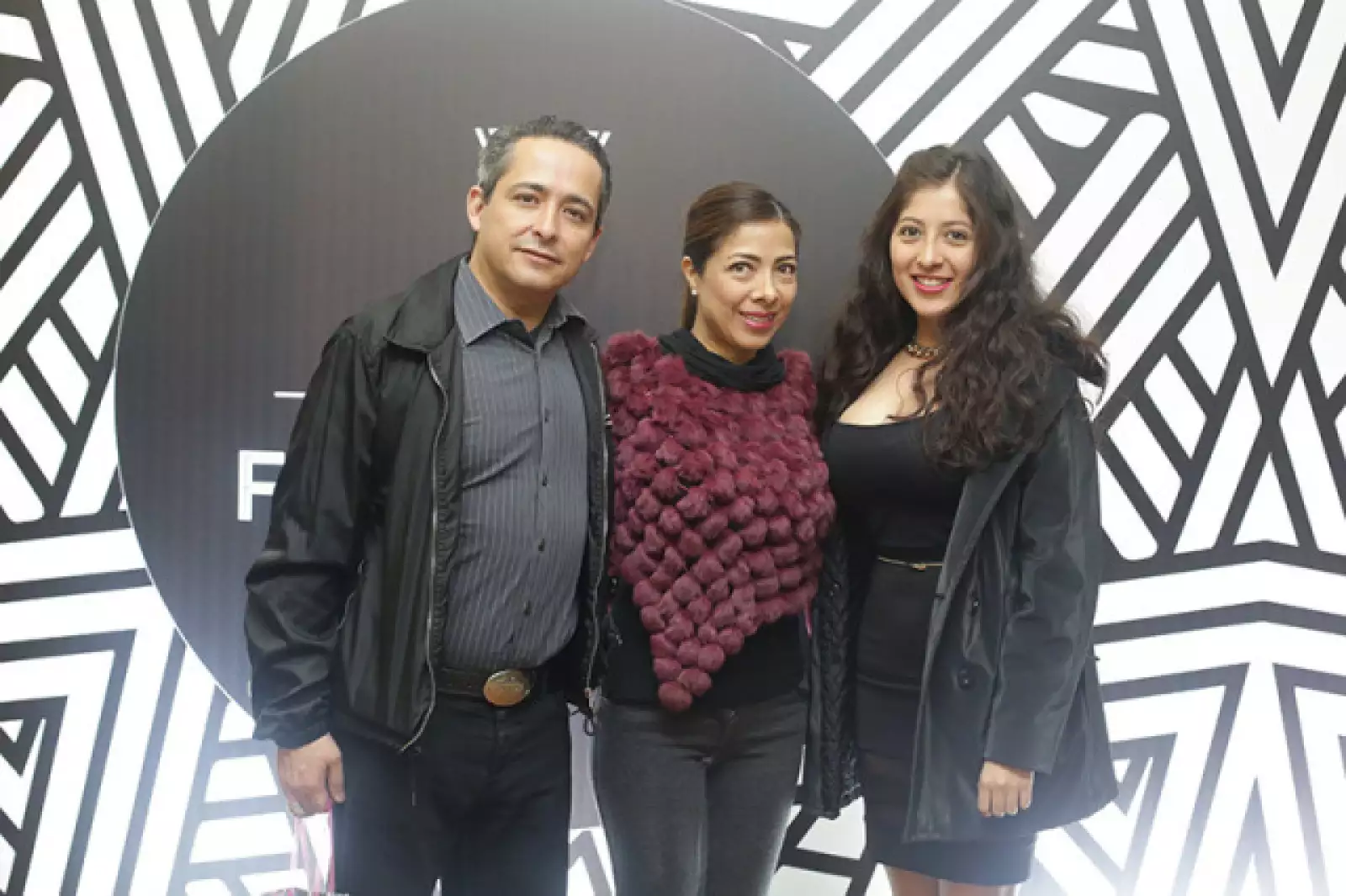 Fernando Urrutia,Ana Silva y Fernanda Gómez