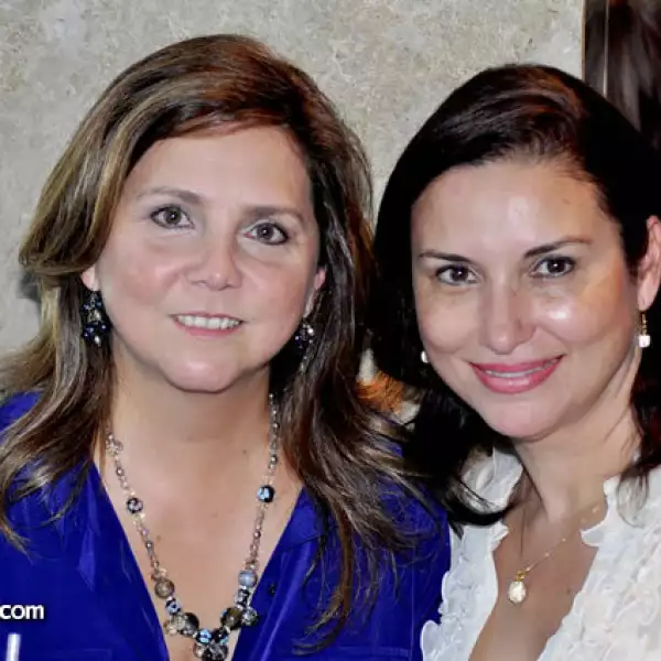 Tere Chapa de Rivero y Nelly Ibarra de Garza