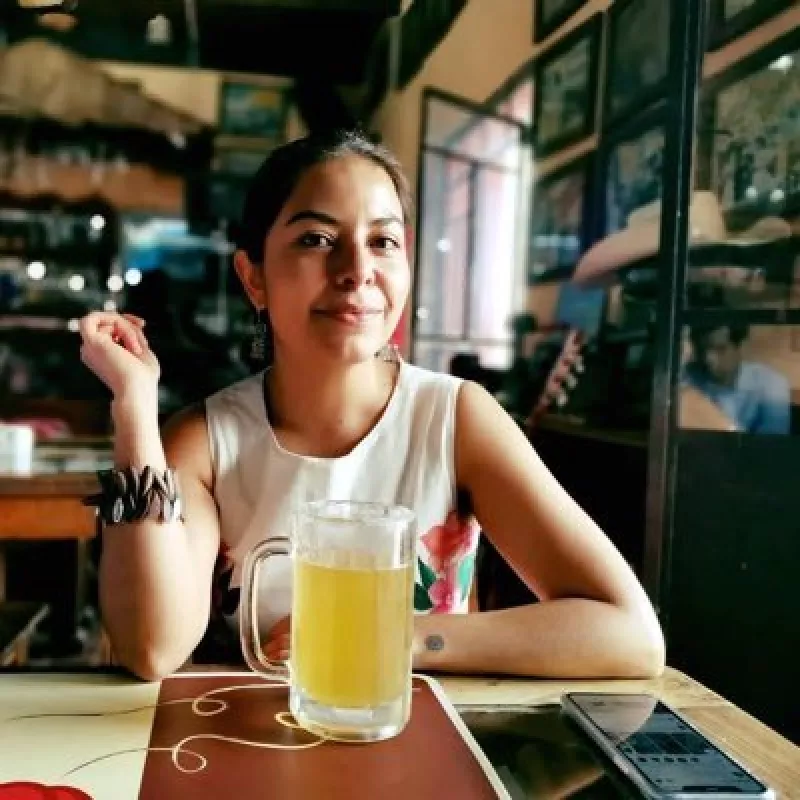 Rebeca Peralta Mariñelarena