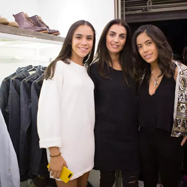 Apertura de la primera tienda de su marca "Prima Volta" de Anuar Layon