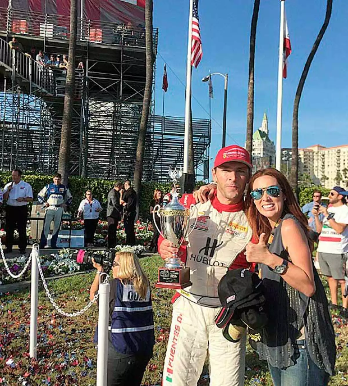 La guapa conductora felicitó a su esposo de una manera muy especial.