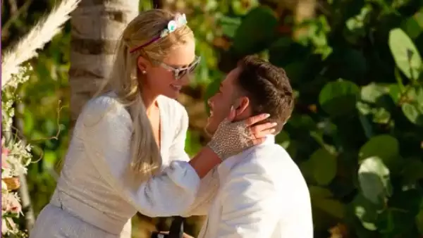 Paris Hilton y Carter Reum.