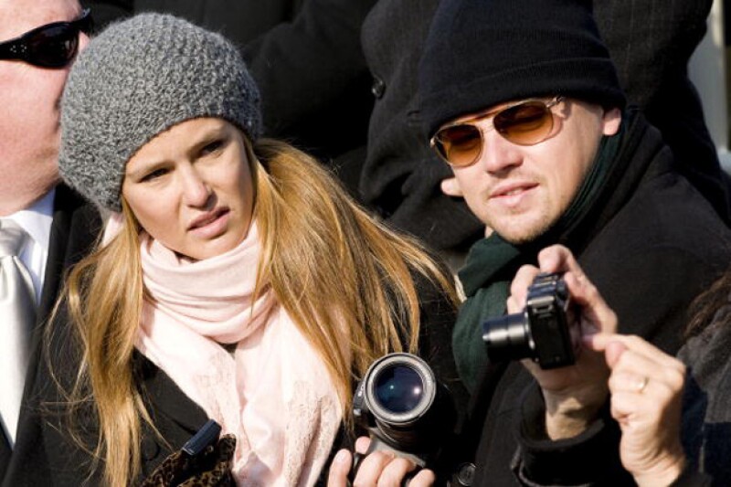En 2009, el actor con su entonces novia Bar Refaeli, durante la presentación de Barack Obama como el presidente número 44 de Estados Unidos.