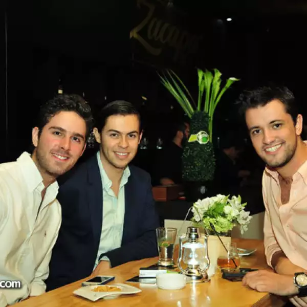 Andrés de Lamadrid, Andrés Mena y Juan Carlos Gutiérrez