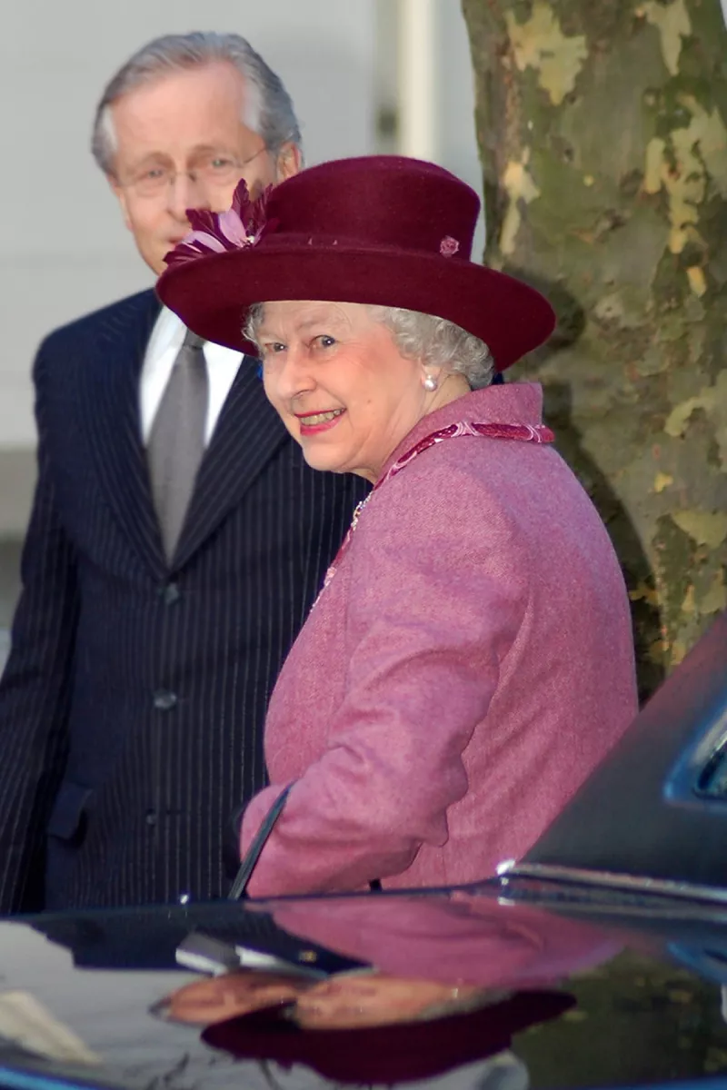 La soberana de Reino Unido gusta de lavar los trastes cuando se trata de una comida familiar.
