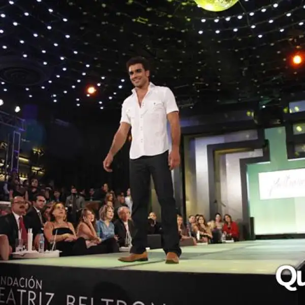 Desfile Fundación Beltrones