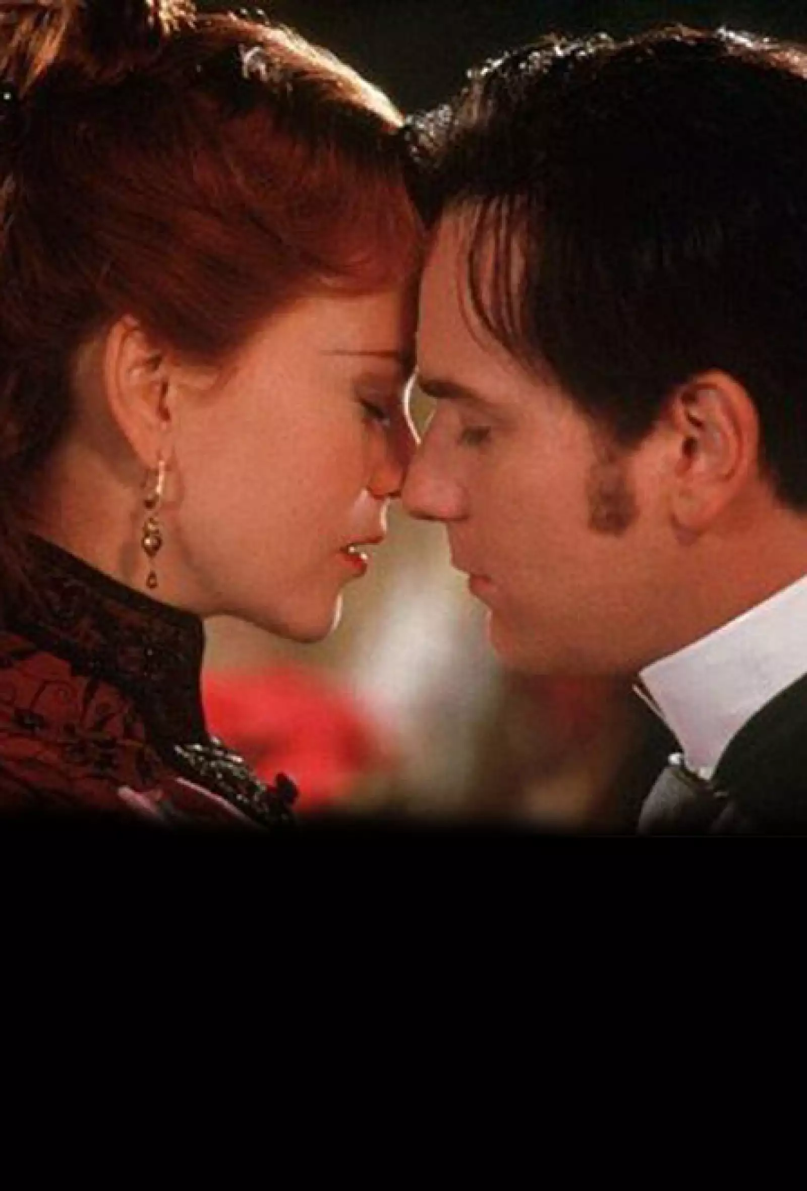 Ewna McGregor y Nicole Kidman en Moulin Rouge!