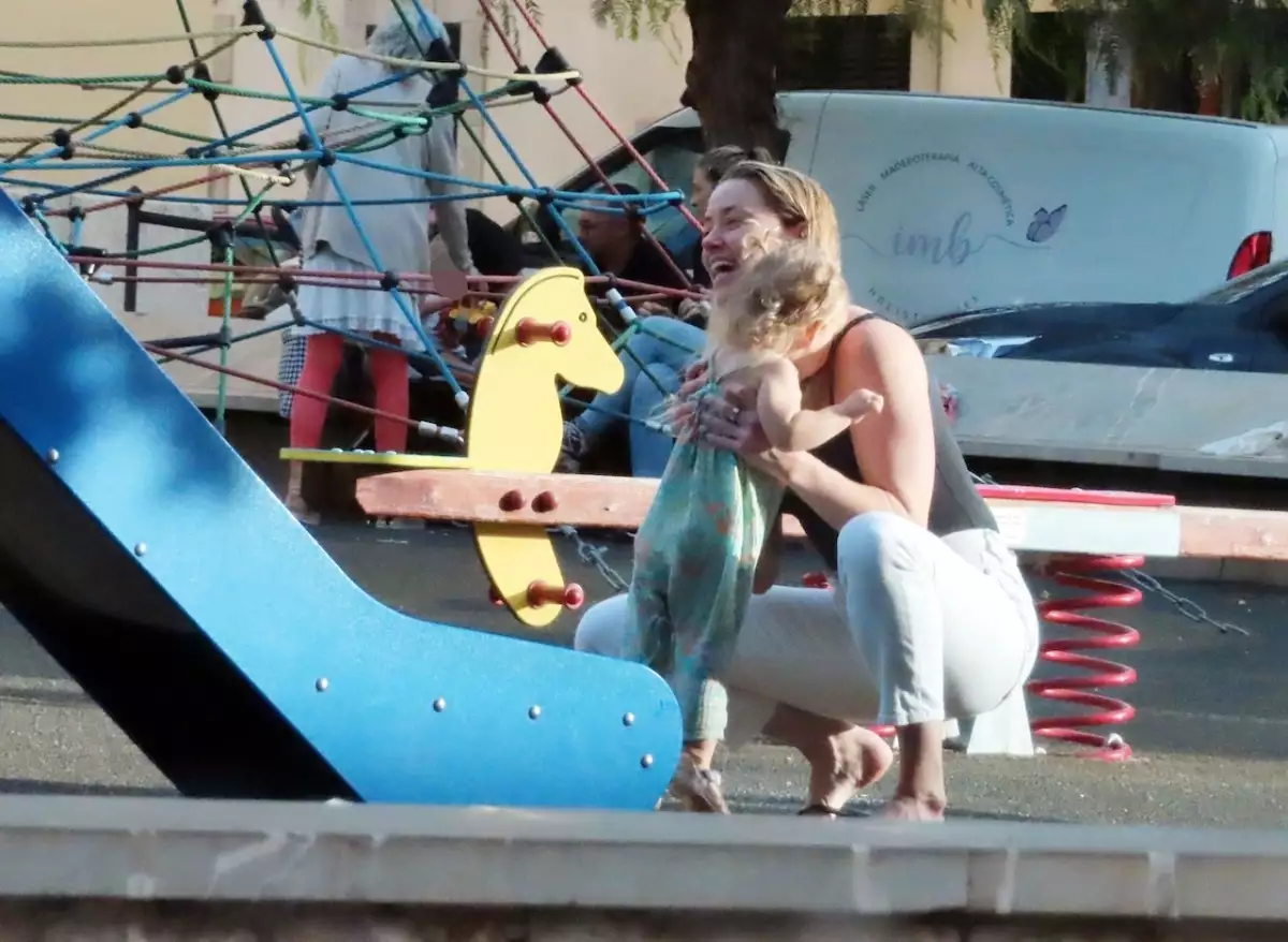 Amber Heard y su hija Oonagh
