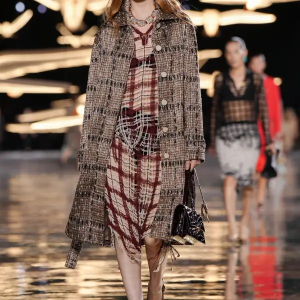 Chanel S27 049.jpg