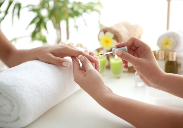 Manicure una vez a la semana