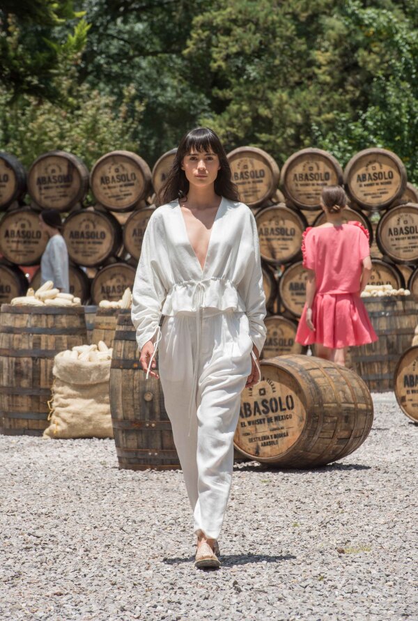 LOOK 5.jpg