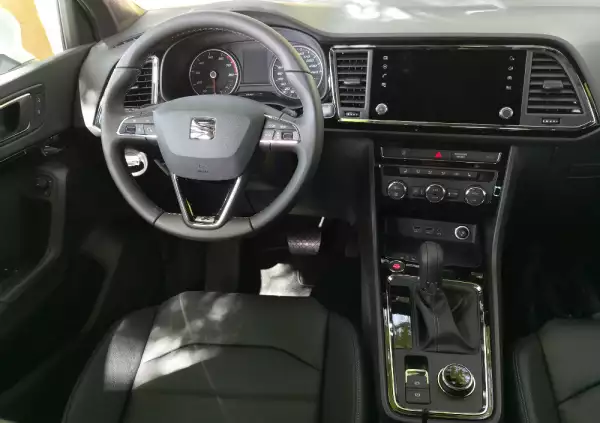 Ateca interior.jpg