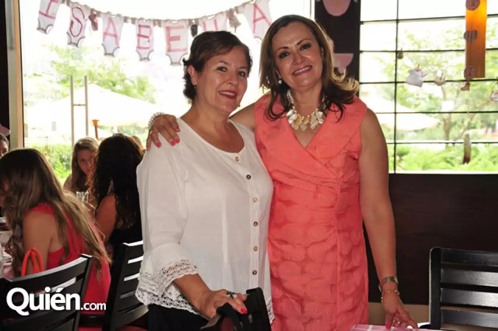 Enriqueta Noriega y Marisa Ayala de Purata