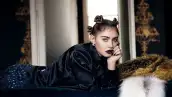 ¡Impresionante! La hija del actor británico hizo su primera aparición en una campaña de pijamas para la nueva colección de Ilustrated People de Violetta Fancies You.