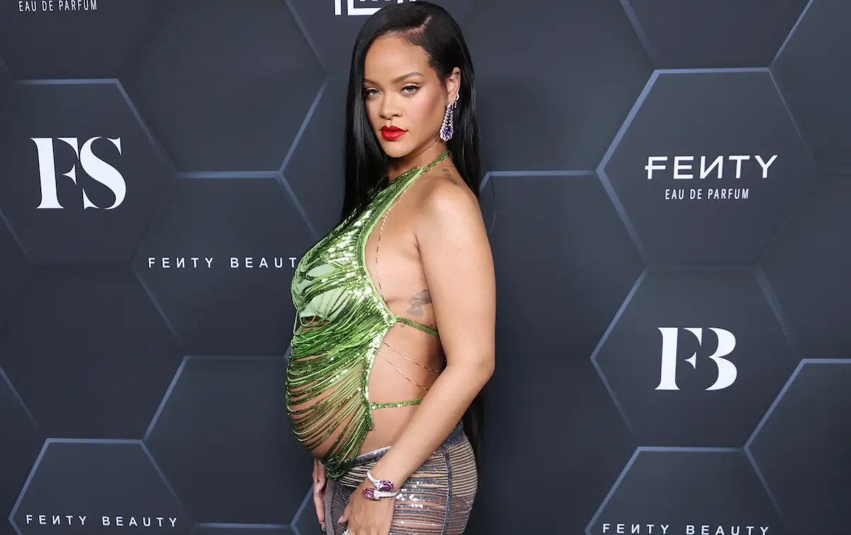 Rihanna Celebrates Her Beauty Brands Fenty Beauty And Fenty Skin