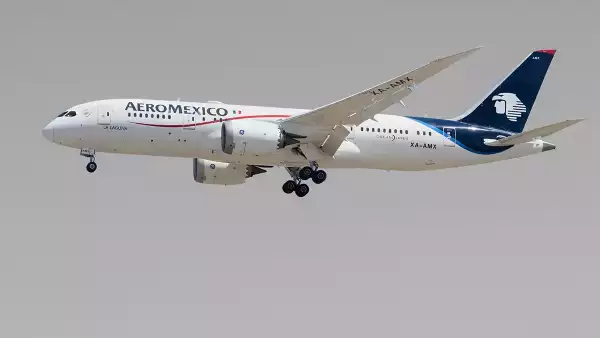 Aeroméxico 2v