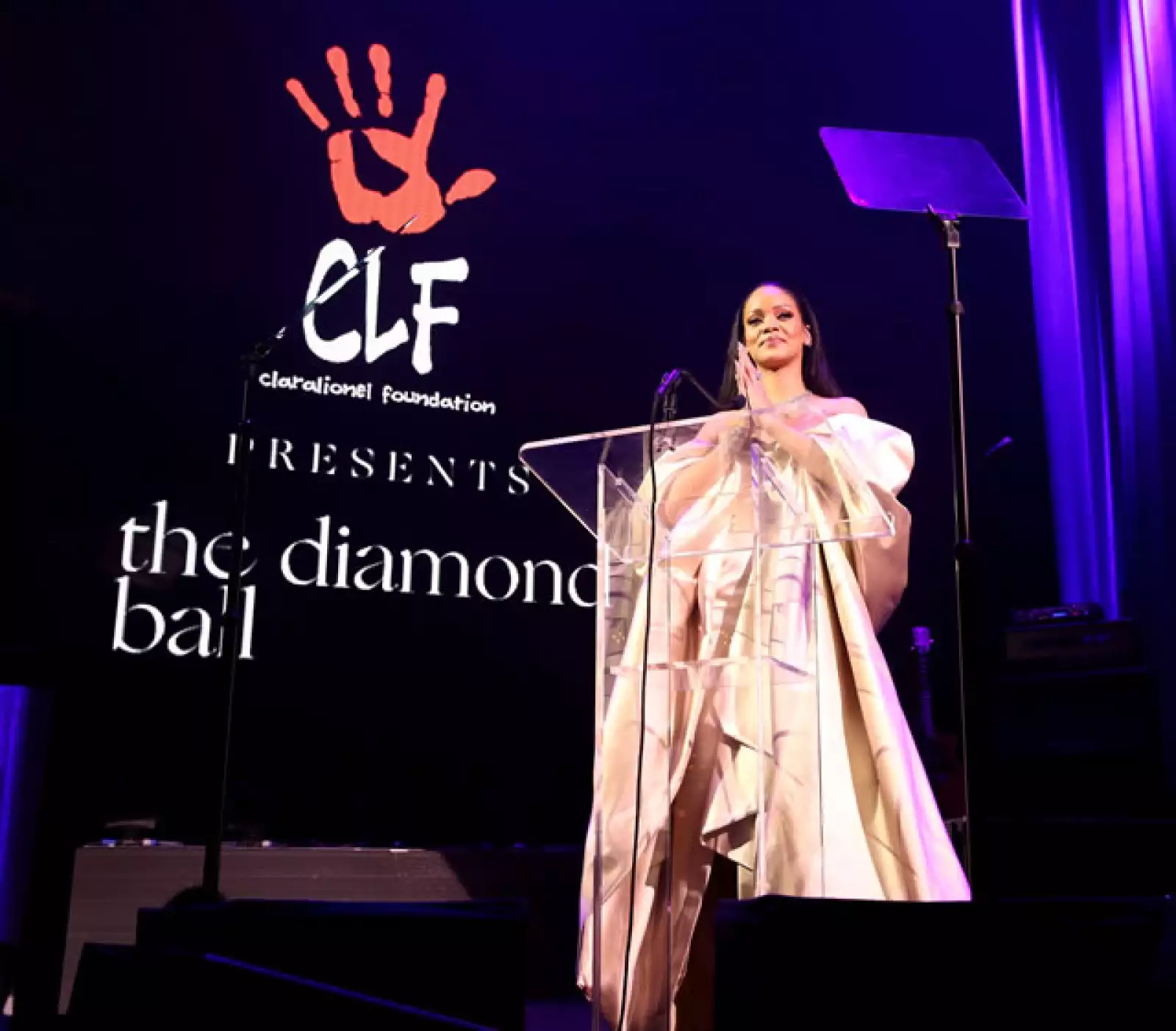 La cantante recaudó 3 millones de dólares para su fundación Clara and Lionel Braithwaite, la cual busca mejorar la calidad de vida de distintas comunidades alrededor del mundo.