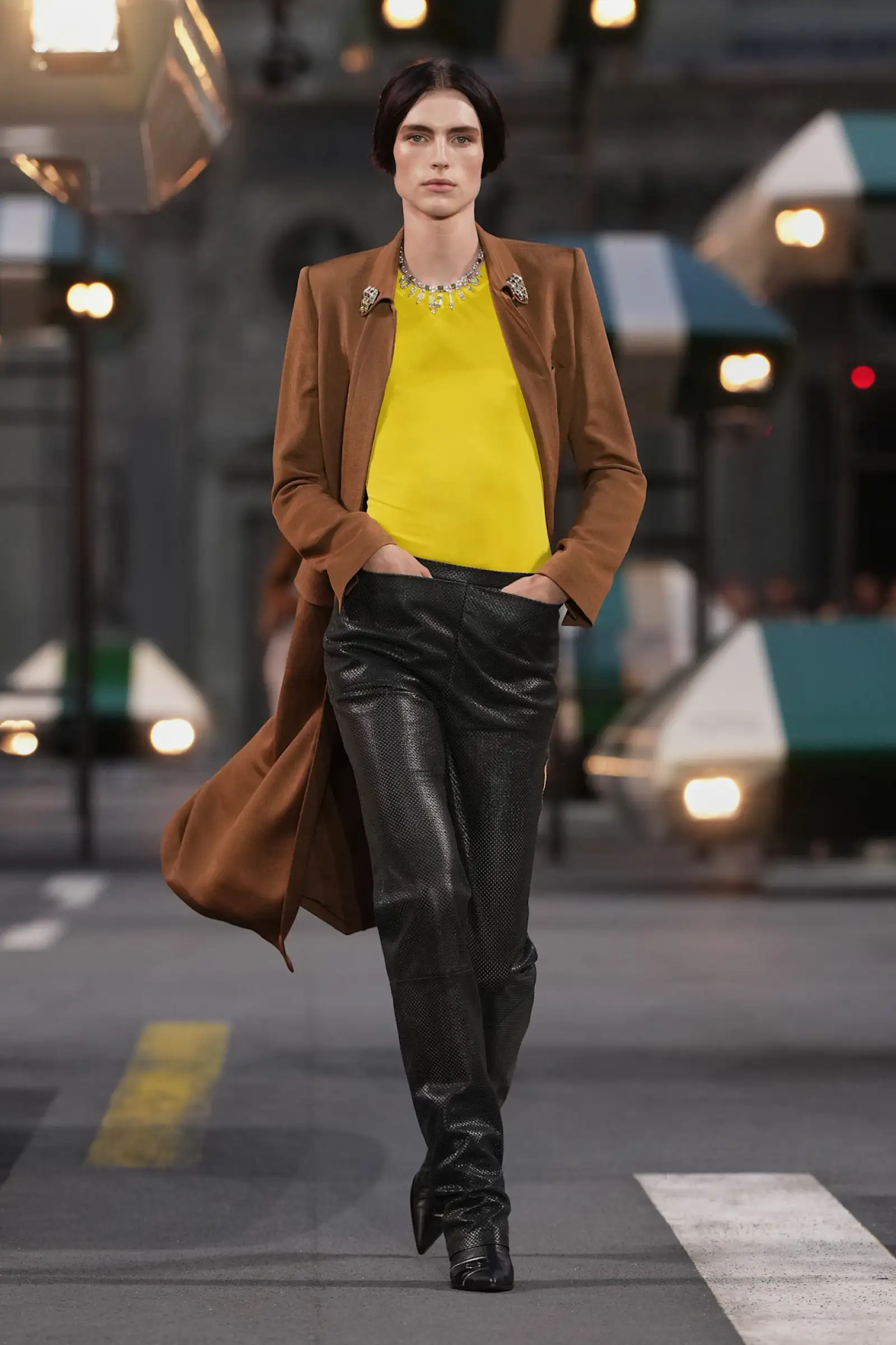 Vuitton S27 014.jpg
