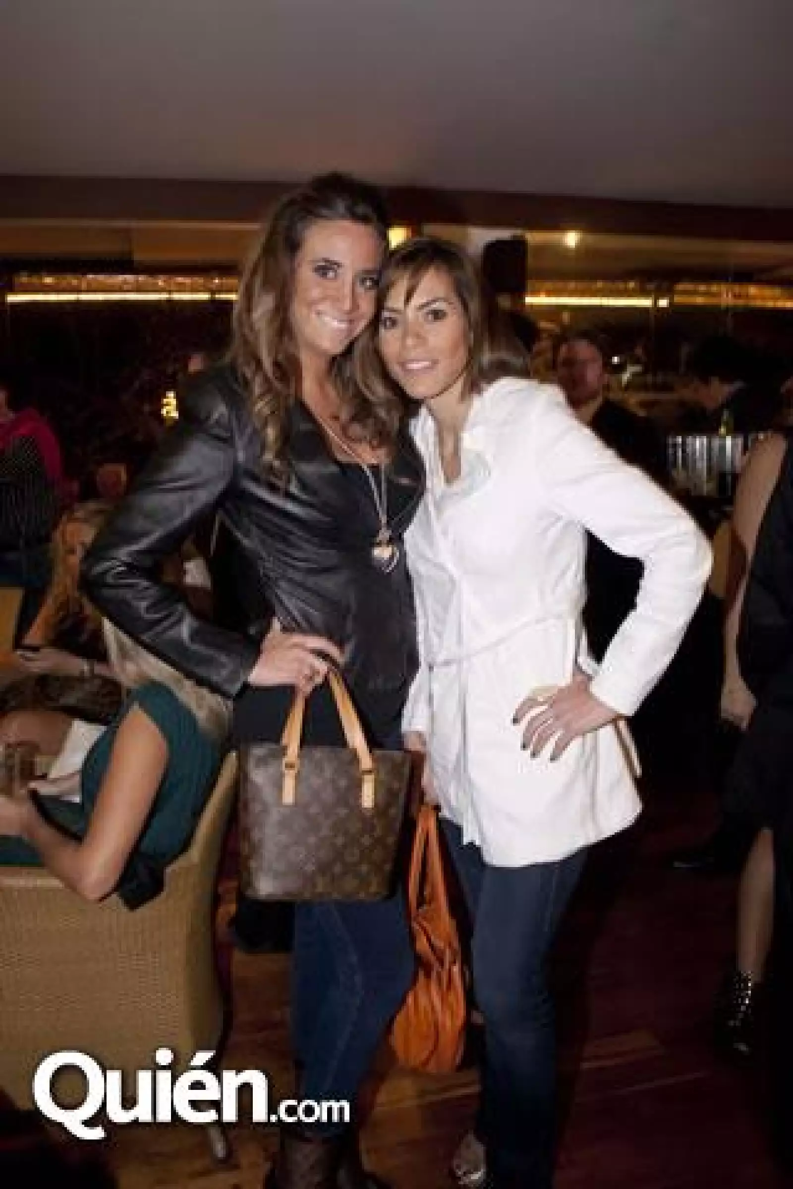 Ana Claudia Cabrera,Ziara Morales