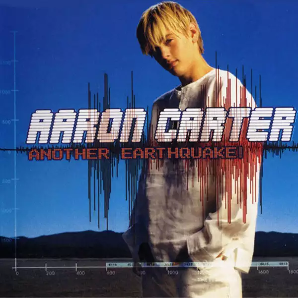 El último cd de Aaron salió a la venta en 2002.