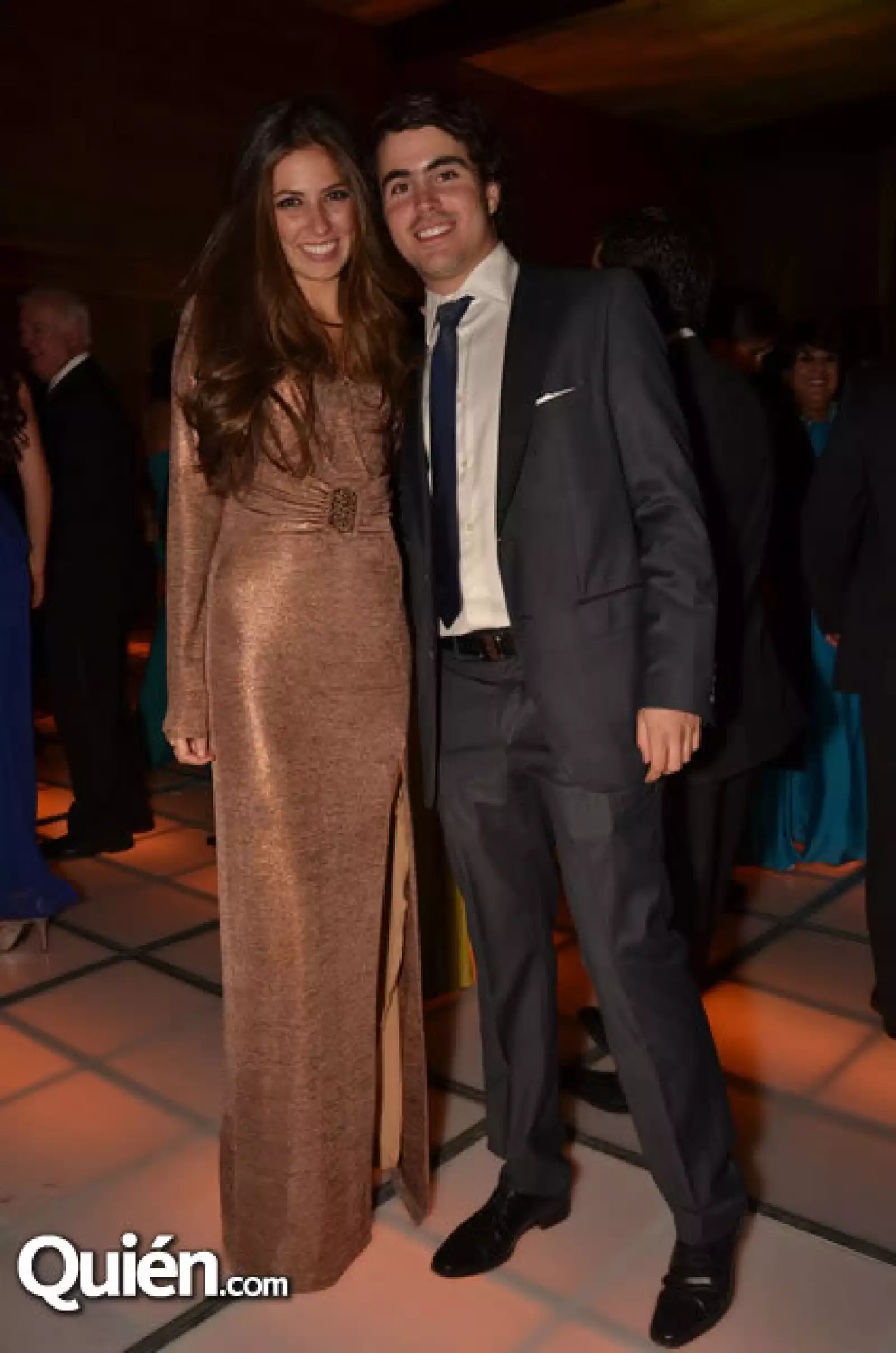 Nicole Antonio,Pablo López de Lara