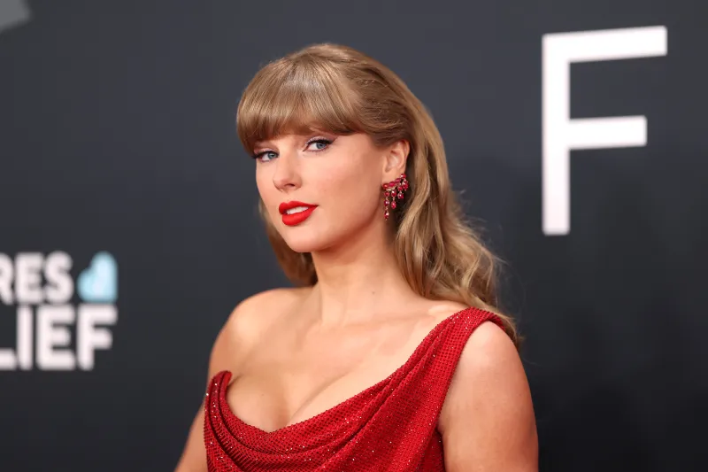 Taylor Swift suma 15 semanas en el número uno con su álbum ‘The Life of a Showgirl’