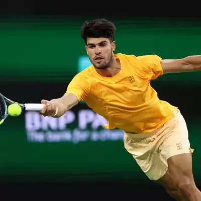Los grandes Alcaraz y Sinner pasan a semifinales de Indian Wells; Swiatek dice adiós
