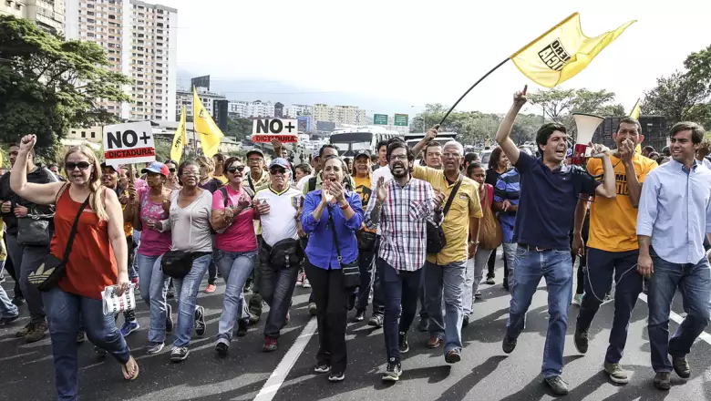 Una asamblea que protesta