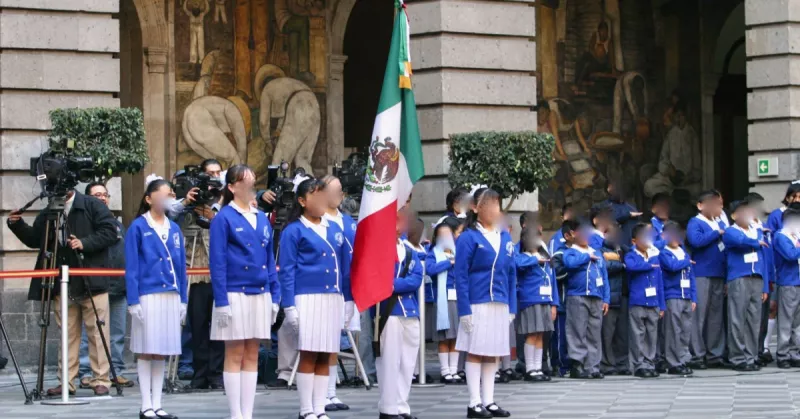 alumnos-promedio-escolta-escuelas.jpg