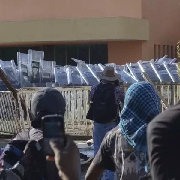 CETEG protestas Casa Guerrero