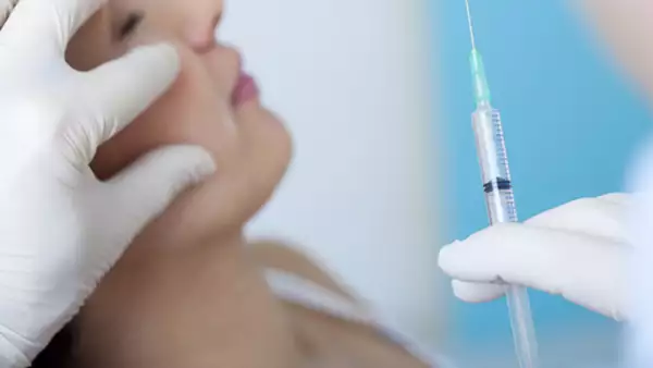 Seguramente te has preguntado, ¿qué es el colágeno?, ¿para qué sirve?, ¿debo consumirlo? Nosotros respondemos tus dudas y te decimos todo lo que necesitas saber.