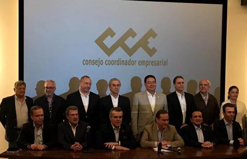 conferencia de prensa del CCE