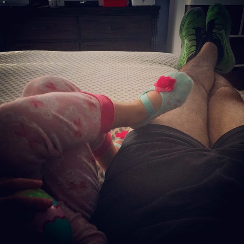Elena es con quien mejor se lleva Jaime, y es que su pequeño hijo apenas tiene unos meses de nacido.