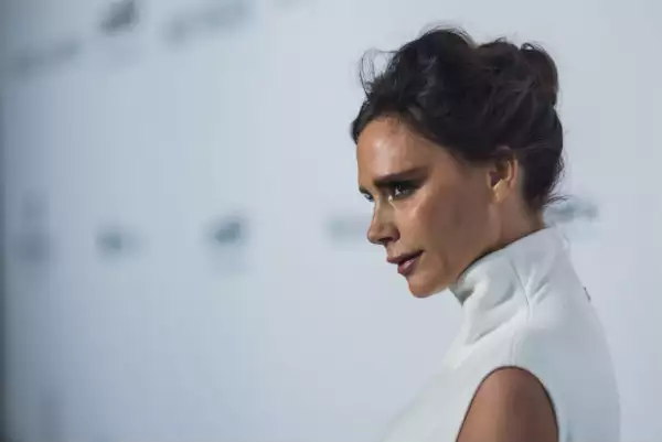 Victoria Beckham busca ganarse un nombre reconocido en el fashion world.
