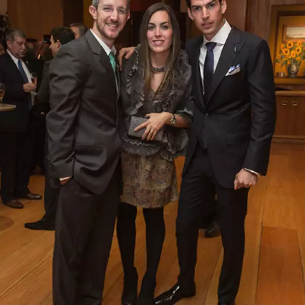 Diego Ibargoengoitia,Romy Humprey,Bernardo Madero