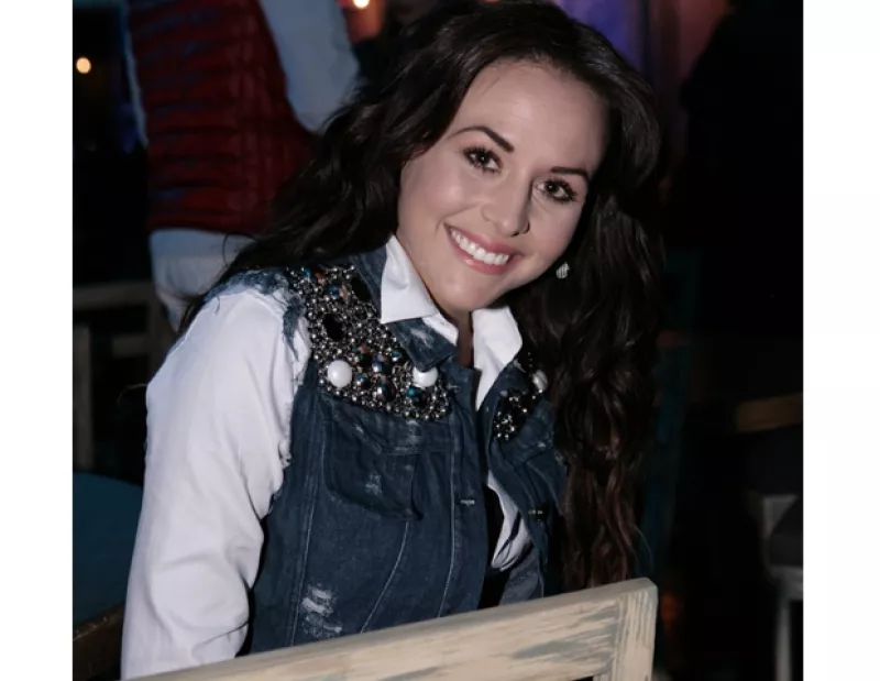 Ayer por la noche Claudia Lizaldi, Leonardo García, Maite Perroni y Ari Borovoy fueron algunos de los asistentes al encuentro con el líder espiritual. Ellos nos contaron cómo les ha cambiado la vida.