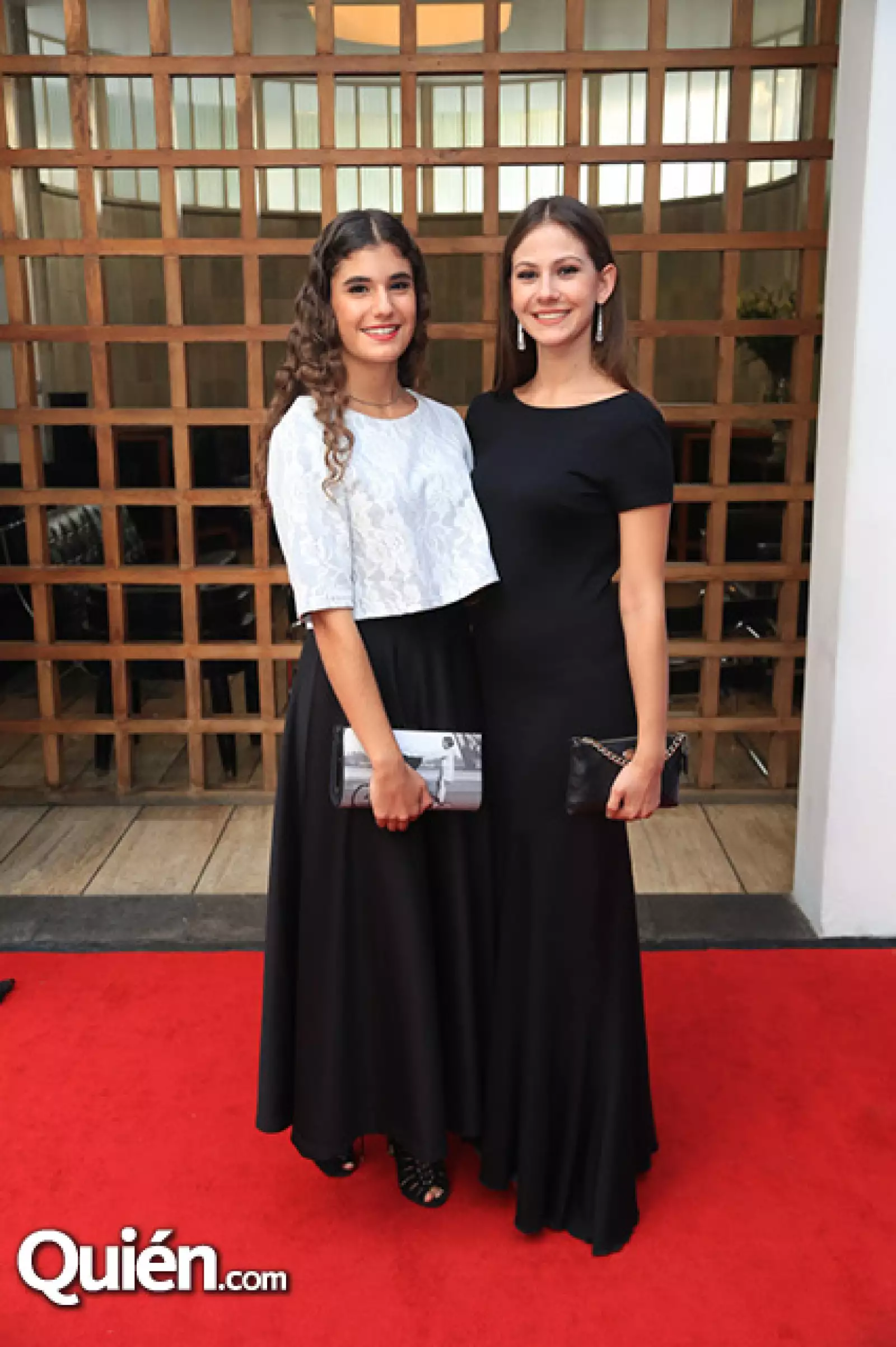 Inés de la Torre y Paloma Zenteno