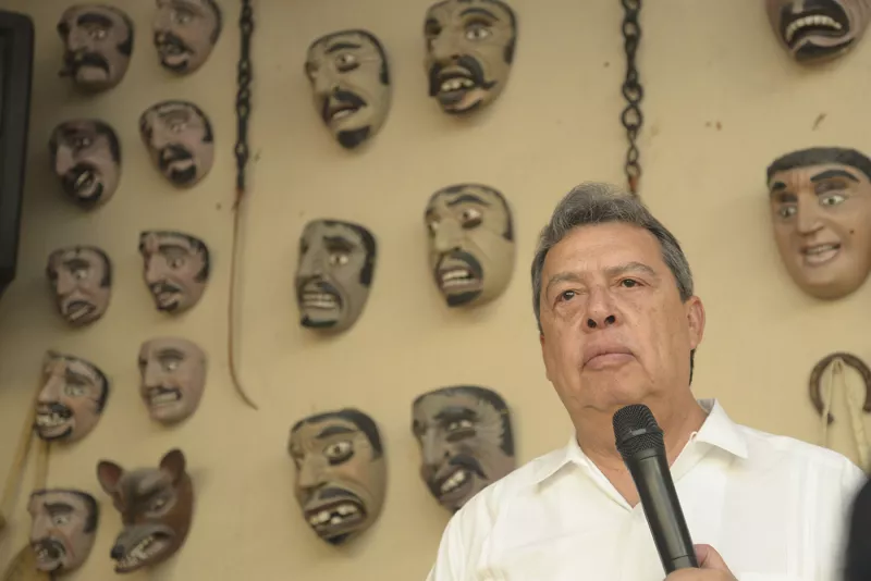 FGR detiene a Ángel Aguirre, exgobernador de Guerrero, por ocultar evidencias en caso Ayotzinapa