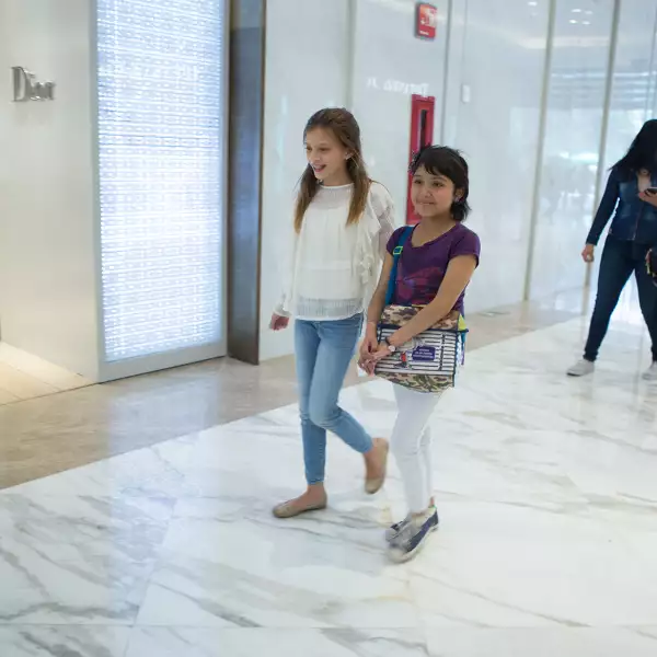 Shopping day de Hannita Rivera con Tábata