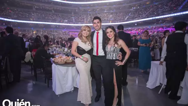 Rosi Zúñiga,Javier Castellanos,Jessy Zúñiga