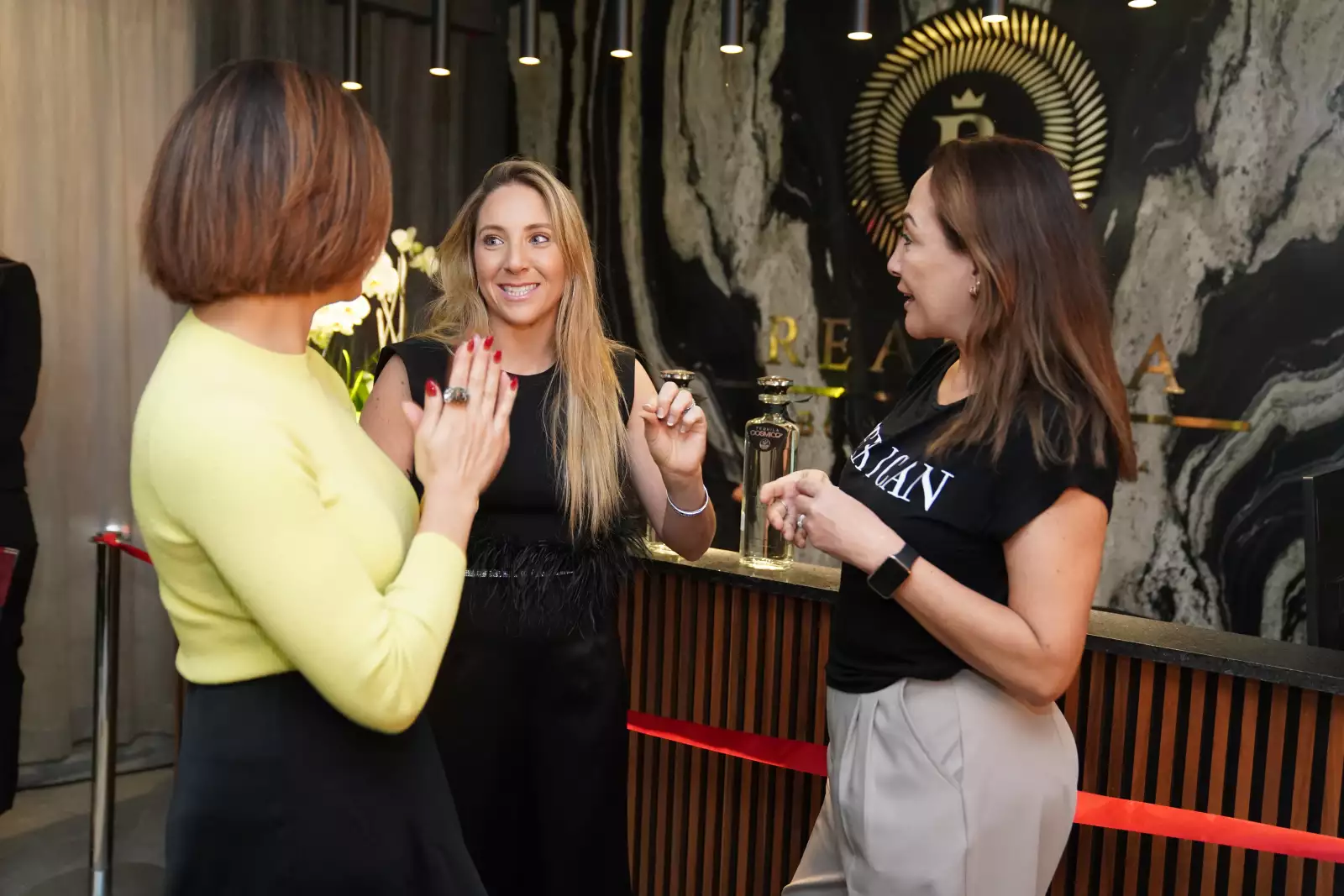 Daniela Buitrón, Sharon Cohen y Mayra Ramírez