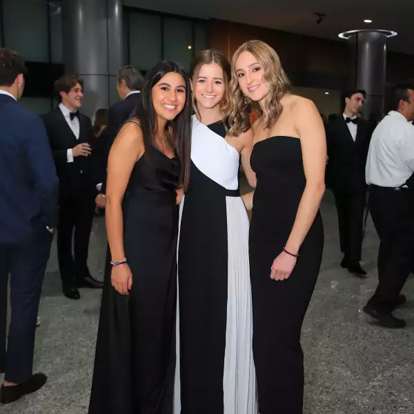 Regina Santillán, Begoña Sobero y Paulina Ganem