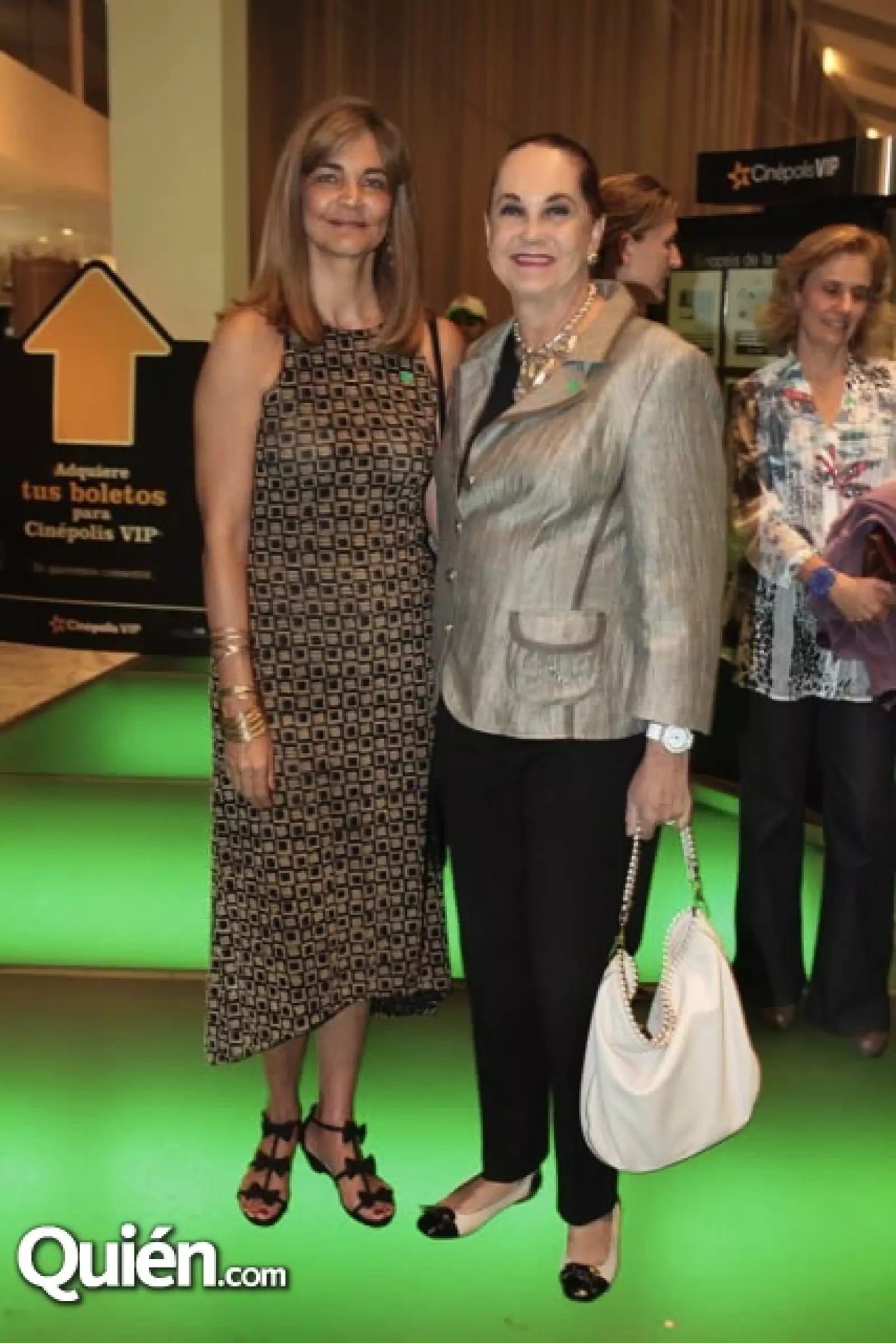 Germaine Gómez Haro,Erika Hagsater