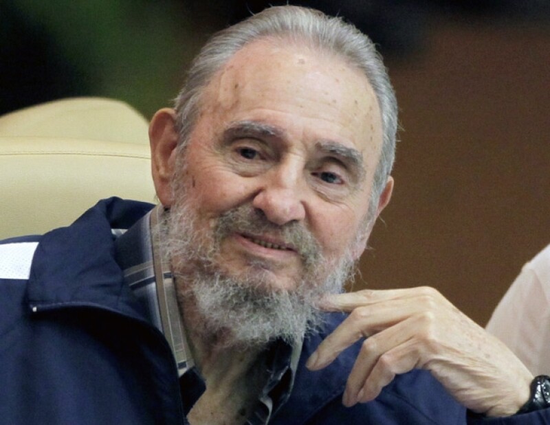 Fidel Castro declaró que aunque ya no fuera presidente de Cuba, seguiría aportando sus ideas para el desarrollo del país.