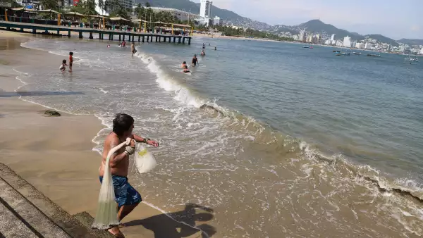 Acapulco playas sucias