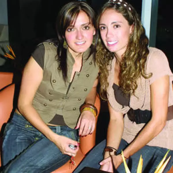 Mireille Vizcaíno, Natalia Ángel